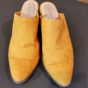 Old Navy Mustard Mules Size 7